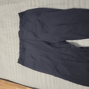 Lululemon XL Pants 32" length